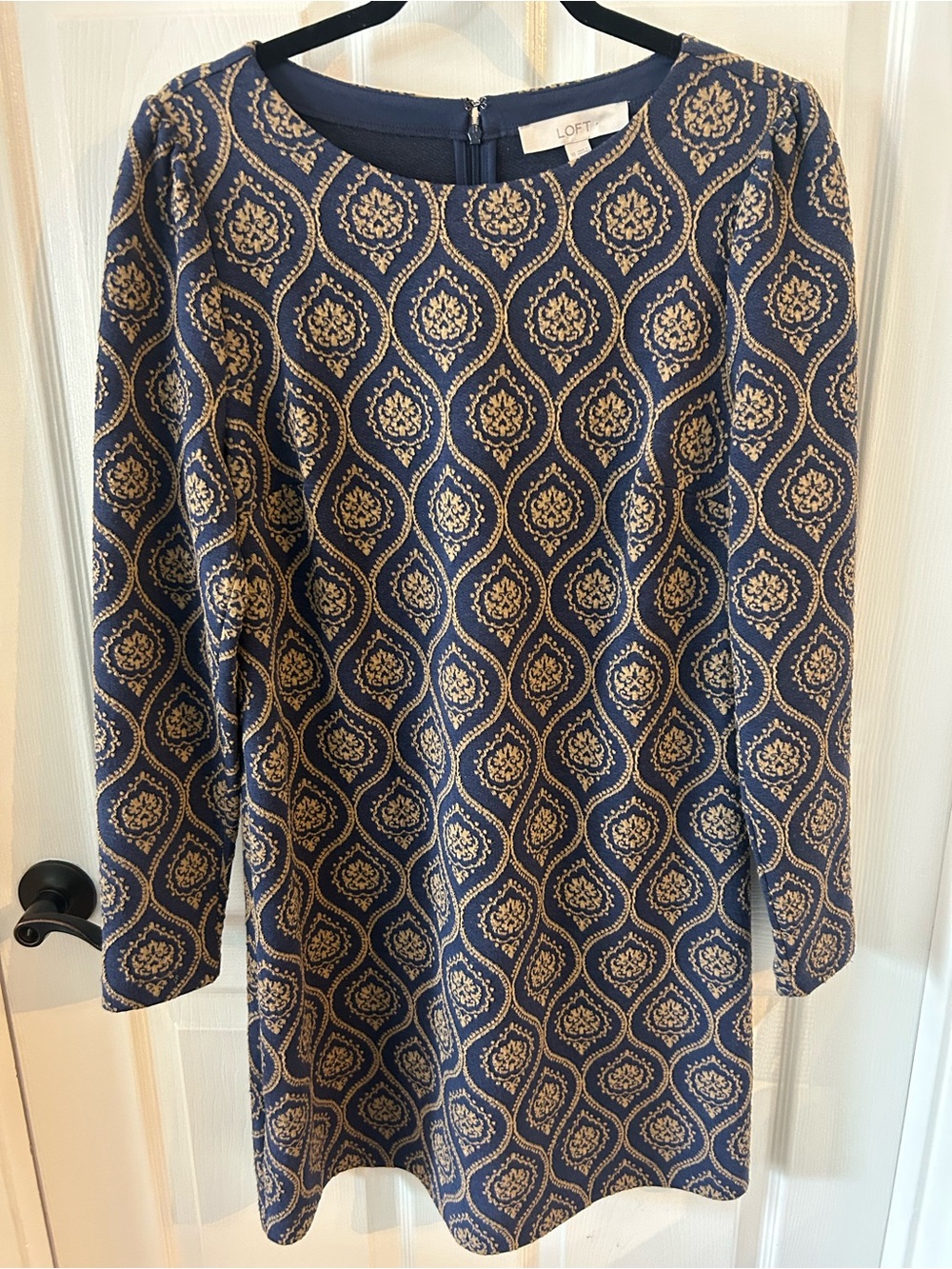 LOFT Navy and Gold Long-Sleeve Jacquard Dress Size 10